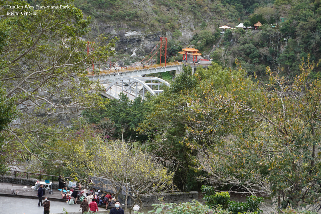 花蓮文天祥公園｜虎年祝福｜賀歲片《燕無歇》破億神曲～問路家族 年度鉅獻｜中國風舞蹈,流行音樂舞蹈,虎年春聯,虎年吉祥話創意5.png