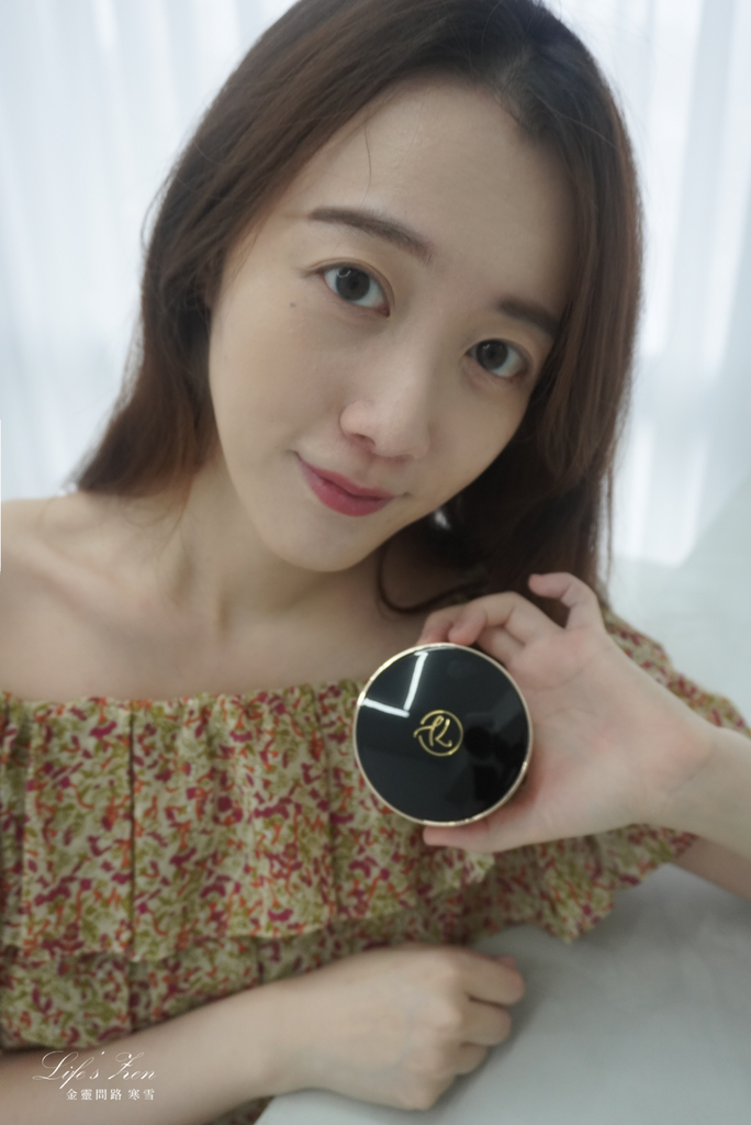 高贵不贵的PARCOVietNam，气垫粉饼及卸妆精华3.png