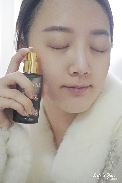質感開箱｜方文琳個人品牌保養品「The Lynne」沉靜雪松系列禮盒35.png