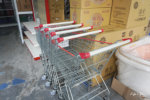 生活百貨批發工廠划算去哪裡找?新北汐止五花八門生活百貨批發倉庫,琳瑯滿目標價再7折.附設停車場72.png 生活百貨批發工廠划算去哪裡找?新北汐止五花八門生活百貨批發倉庫,琳瑯滿目標價再7折.附設停車場72.png