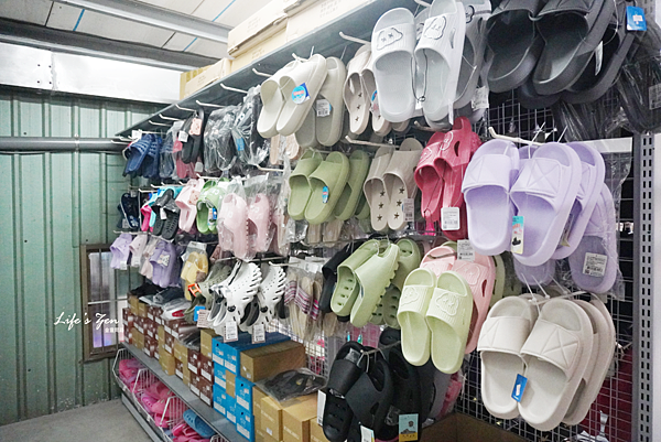 生活百貨批發工廠划算去哪裡找?新北汐止五花八門生活百貨批發倉庫,琳瑯滿目標價再7折.附設停車場28.png 生活百貨批發工廠划算去哪裡找?新北汐止五花八門生活百貨批發倉庫,琳瑯滿目標價再7折.附設停車場28.png