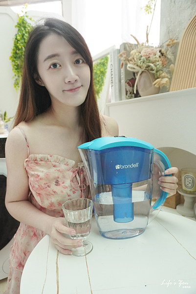 開箱｜Brondell 美國邦特爾純淨濾水壺｜CP值高的亮眼小法寶.png