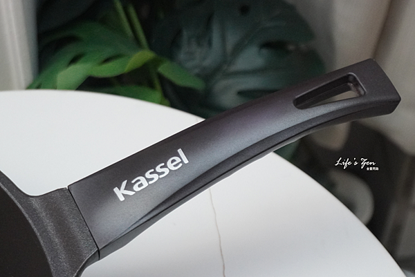 開箱｜韓國Kassel 鑽石超導熱不沾輕炒鍋28cm｜美味料理燉牛肉分享5.png