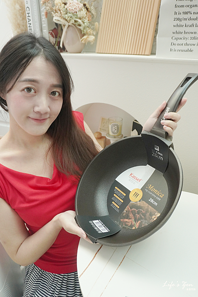 開箱｜韓國Kassel 鑽石超導熱不沾輕炒鍋28cm｜美味料理燉牛肉分享.png