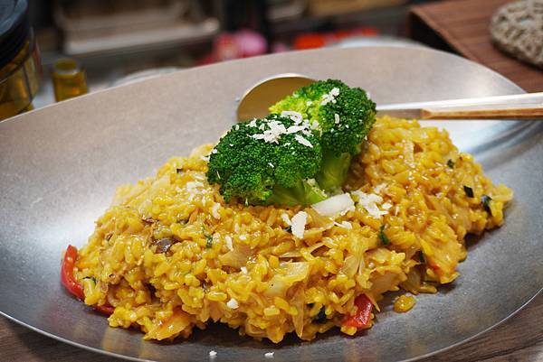 汐止美食推薦【半畝屋】，甜食鬆餅控必吃，三杯猴頭菇燉飯套餐好營養美味 (6).JPG