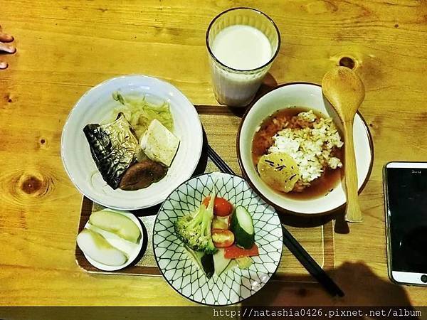 |台灣·屏東|本氣屋民宿·復古與現代獨特風格民宿·無敵早餐吃了會想念