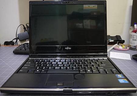 Fujitsu LifeBook SH760