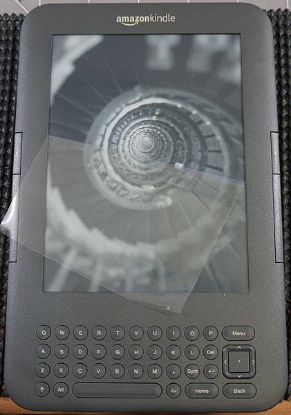 Amazon Kindle 3-14.JPG