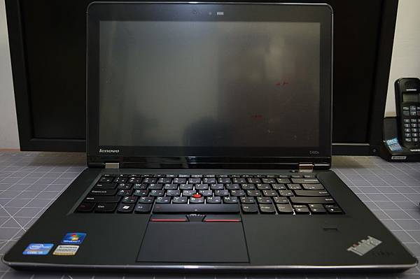 Lenovo Thinkpad E420s-12.JPG