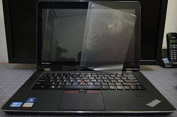 Lenovo Thinkpad E420s-13.JPG