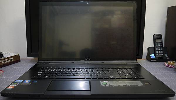 Acer 8951G-2.JPG