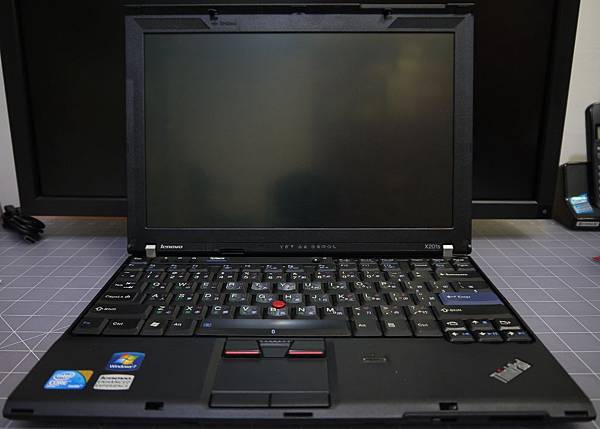 Lenovo X201-100.JPG