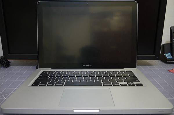 Apple 13" Macbook pro