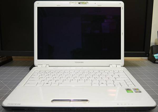 Toshiba M800-4