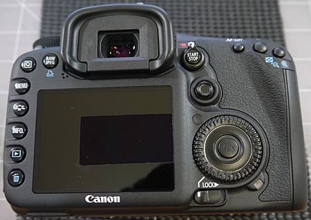 Canon 7D-30