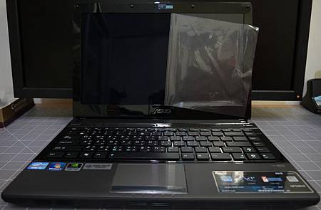 Asus U31S-2