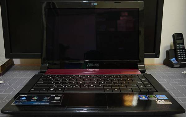 ASUS N43SJ-4