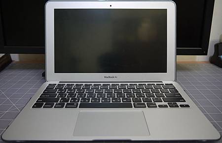 Macbook air-99