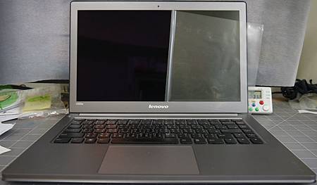 Lenovo U300s-2