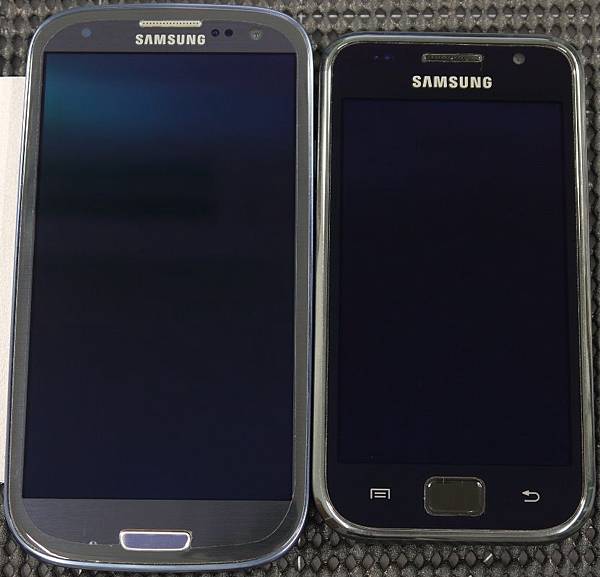 Samsung Galaxy S3 i9300-3