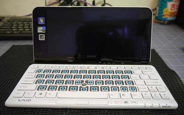 VAIO P11ALJ.JPG