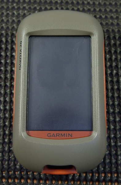 Garmin Dakota 20-9.JPG