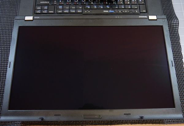 Lenovo W510-14.JPG