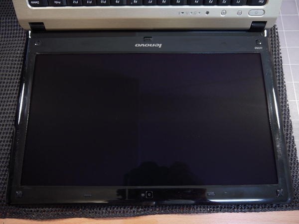 Lenovo U350-4.JPG