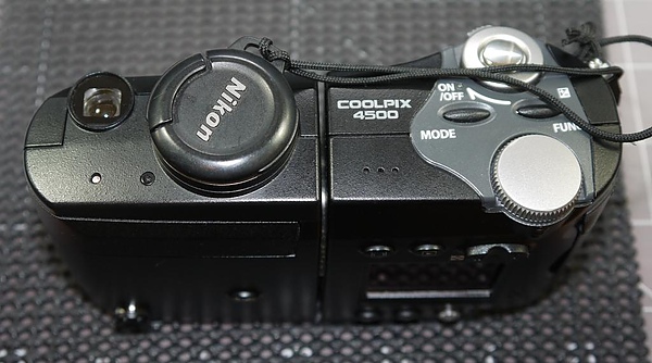 Nikon coolpix 4500.JPG