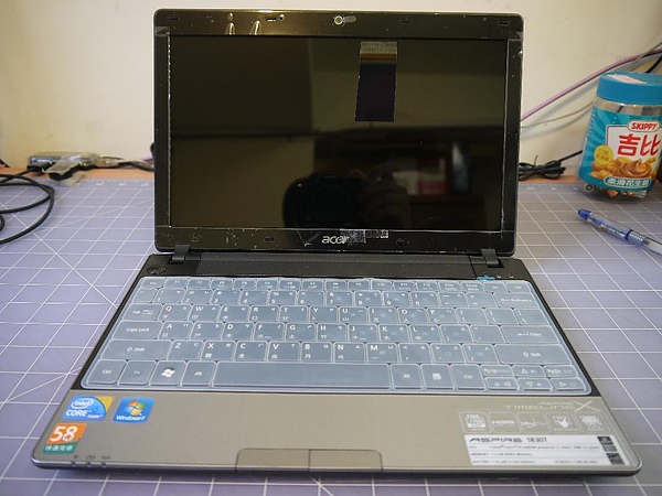 Acer 1830T.JPG