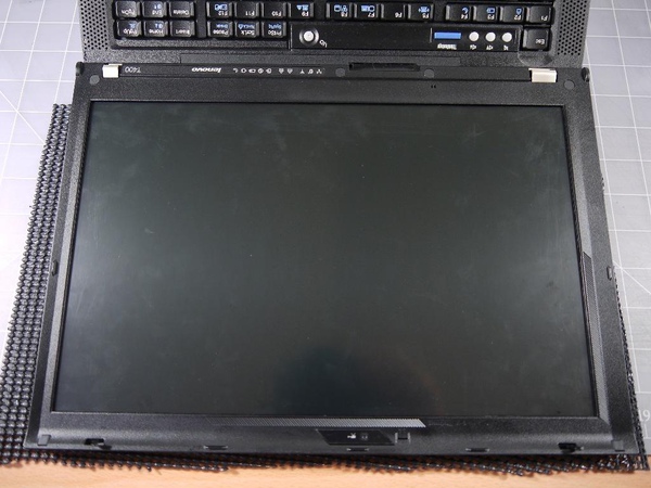 ThinkPad T400-3.JPG