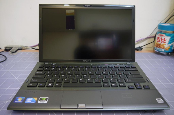 VAIO Z1-4.JPG