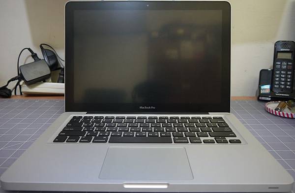 Apple 13.3" Macbook pro