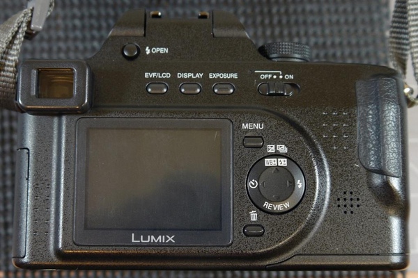 Panasonic  FZ20--1.JPG