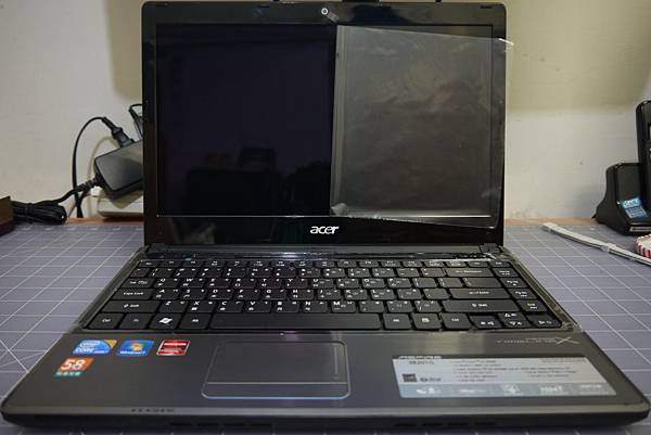 Acer 3820TG-25.JPG