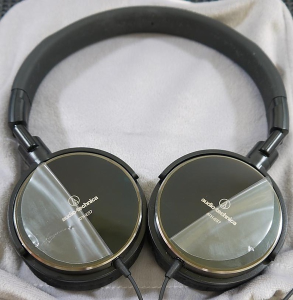 Audio-Technica ATH-ES7-6.JPG