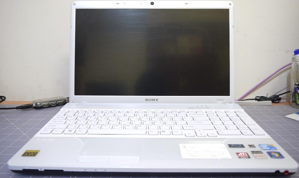 VAIO EB37-2.JPG