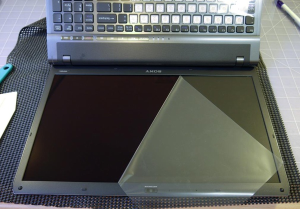 VAIO F12AFJ-3.JPG