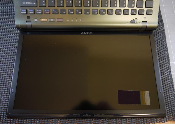 VAIO Z1-5.JPG