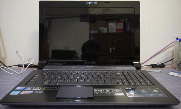 Asus N43.JPG