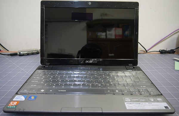 Acer AO753.JPG