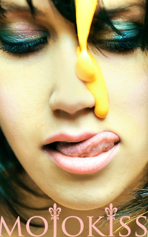 Yellow_Drip_Face_by_mattmayes.jpg