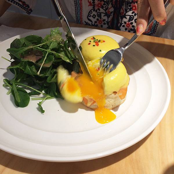 IMG_5352.JPG IMG_5352.JPG