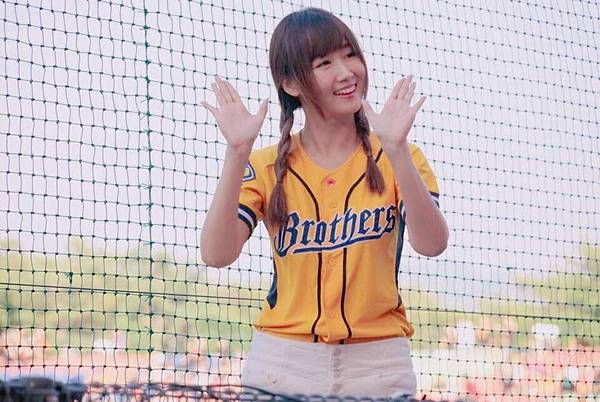 22688341_1492024697546091_1057292097321741128_n.jpg 22688341_1492024697546091_1057292097321741128_n.jpg