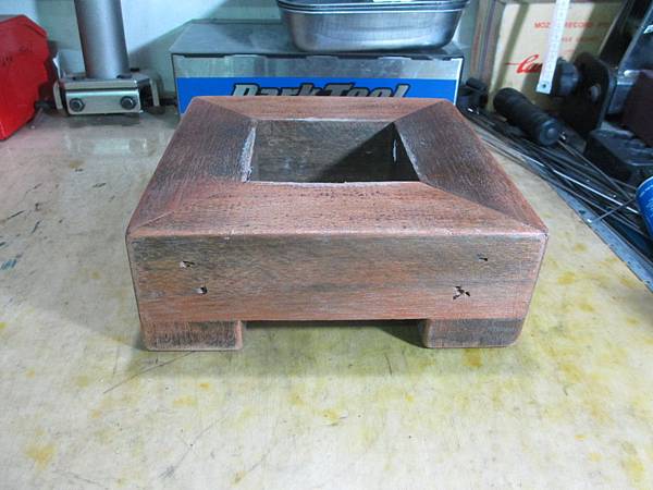 編輪張力釋放木架工具-1.JPG 編輪張力釋放木架工具-1.JPG