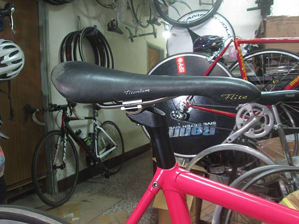 Panasonic pursuit track-19.JPG Panasonic pursuit track-19.JPG
