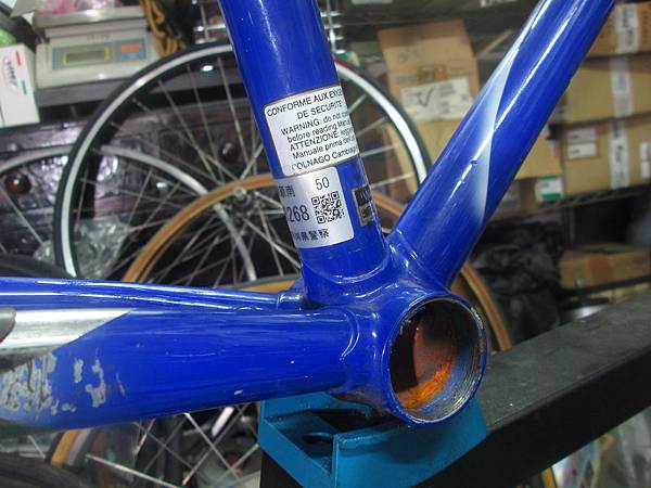 COLNAGO 車架校正-21.JPG COLNAGO 車架校正-21.JPG