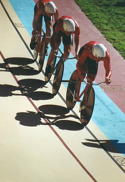 USSR Team Pursuit World Championships Lyon 1989-X2.jpg