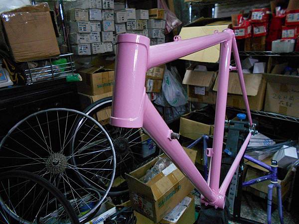 粉紅colnago 組裝-1.JPG 粉紅colnago 組裝-1.JPG