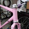 粉紅colnago 組裝-32.JPG